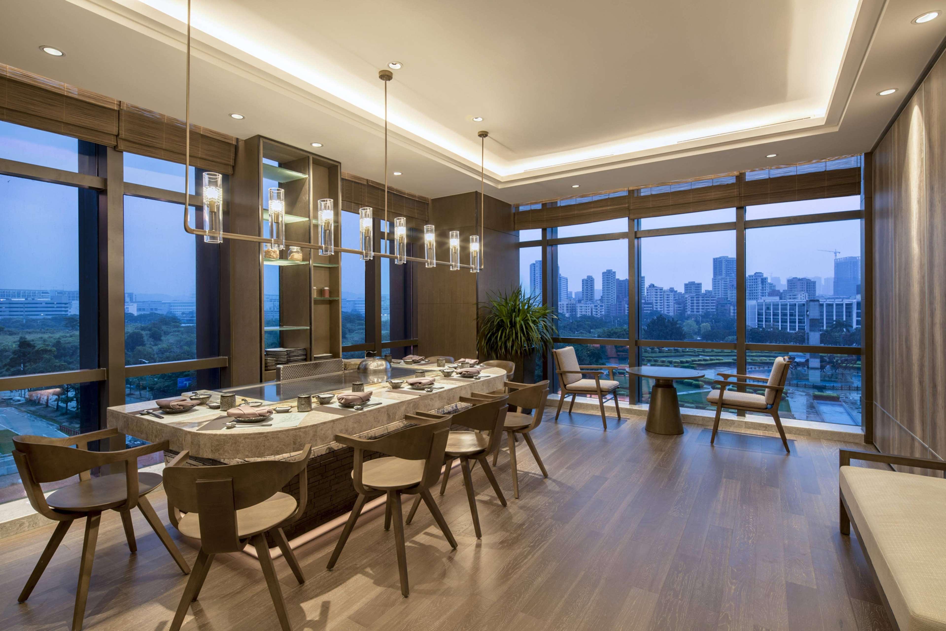 Doubletree By Hilton Hotel Shenzhen Longhua, Near Huawei, Foxcnn, Shenzhen North Railway, Uniwalk & Uniworld Shopping Mall, Sam'S Club Eksteriør bilde