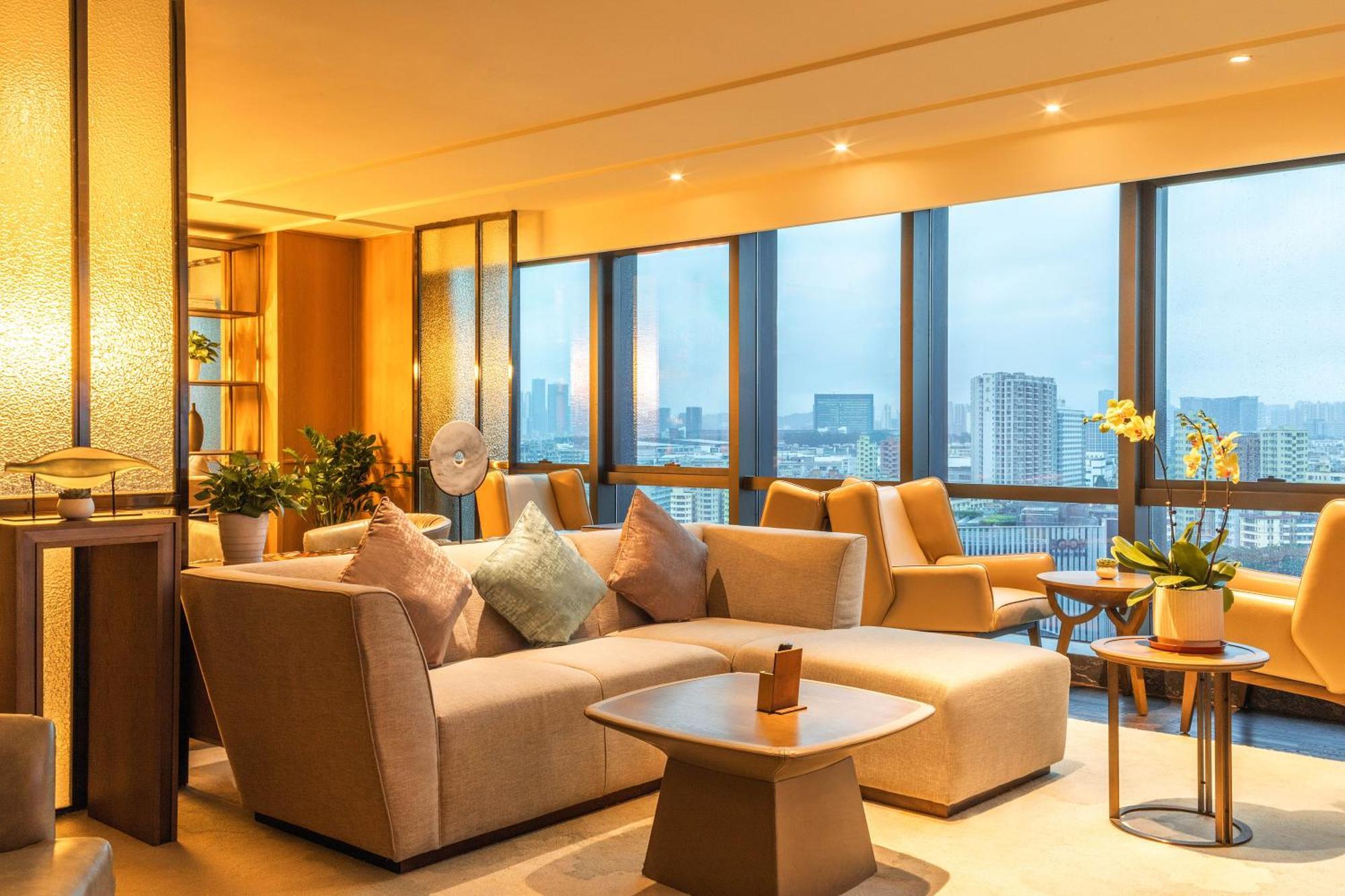 Doubletree By Hilton Hotel Shenzhen Longhua, Near Huawei, Foxcnn, Shenzhen North Railway, Uniwalk & Uniworld Shopping Mall, Sam'S Club Eksteriør bilde