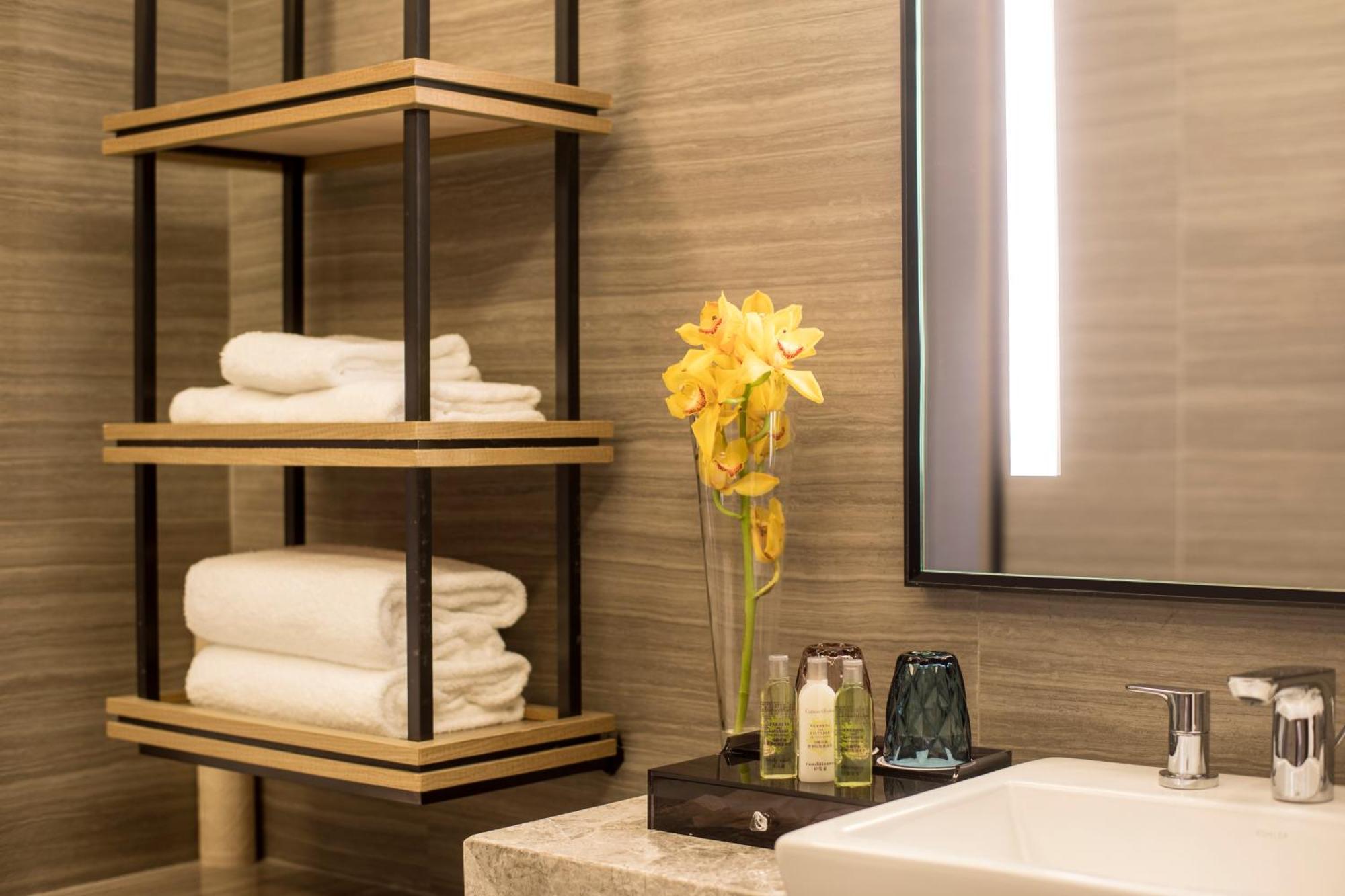 Doubletree By Hilton Hotel Shenzhen Longhua, Near Huawei, Foxcnn, Shenzhen North Railway, Uniwalk & Uniworld Shopping Mall, Sam'S Club Eksteriør bilde
