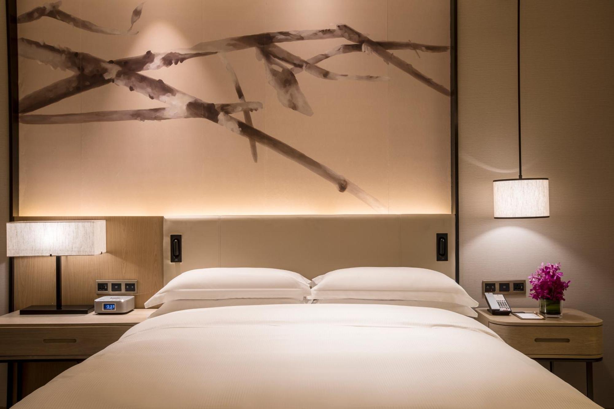Doubletree By Hilton Hotel Shenzhen Longhua, Near Huawei, Foxcnn, Shenzhen North Railway, Uniwalk & Uniworld Shopping Mall, Sam'S Club Eksteriør bilde