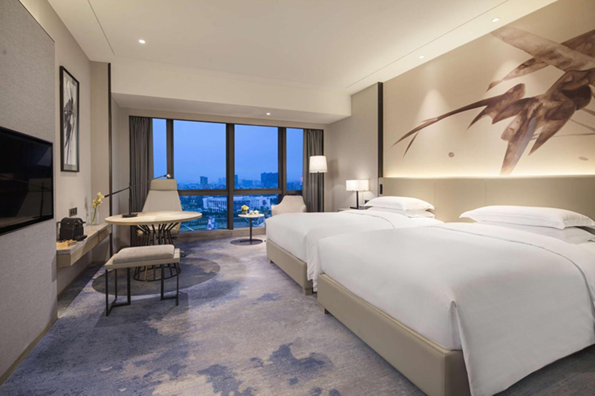 Doubletree By Hilton Hotel Shenzhen Longhua, Near Huawei, Foxcnn, Shenzhen North Railway, Uniwalk & Uniworld Shopping Mall, Sam'S Club Eksteriør bilde