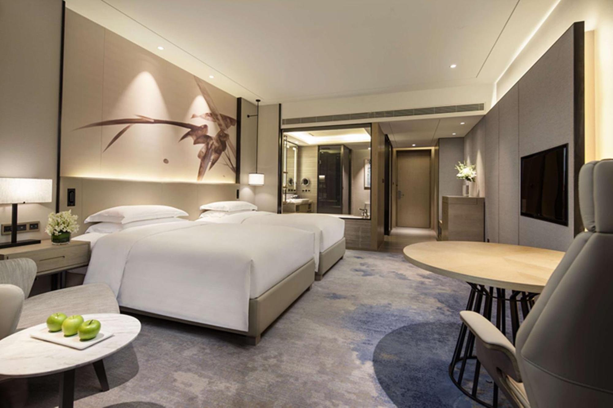 Doubletree By Hilton Hotel Shenzhen Longhua, Near Huawei, Foxcnn, Shenzhen North Railway, Uniwalk & Uniworld Shopping Mall, Sam'S Club Eksteriør bilde